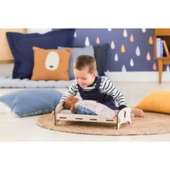 Mobilier Mon Grand Poupon Corolle : Lit En Bois Pour Poupon Et Poupée De 30 à 36 Cm 11 Mobilier Mon Grand Poupon Corolle : Lit En Bois Pour Poupon Et Poupée De 30 à 36 Cm -Boutique Djeco p5 FULL 87